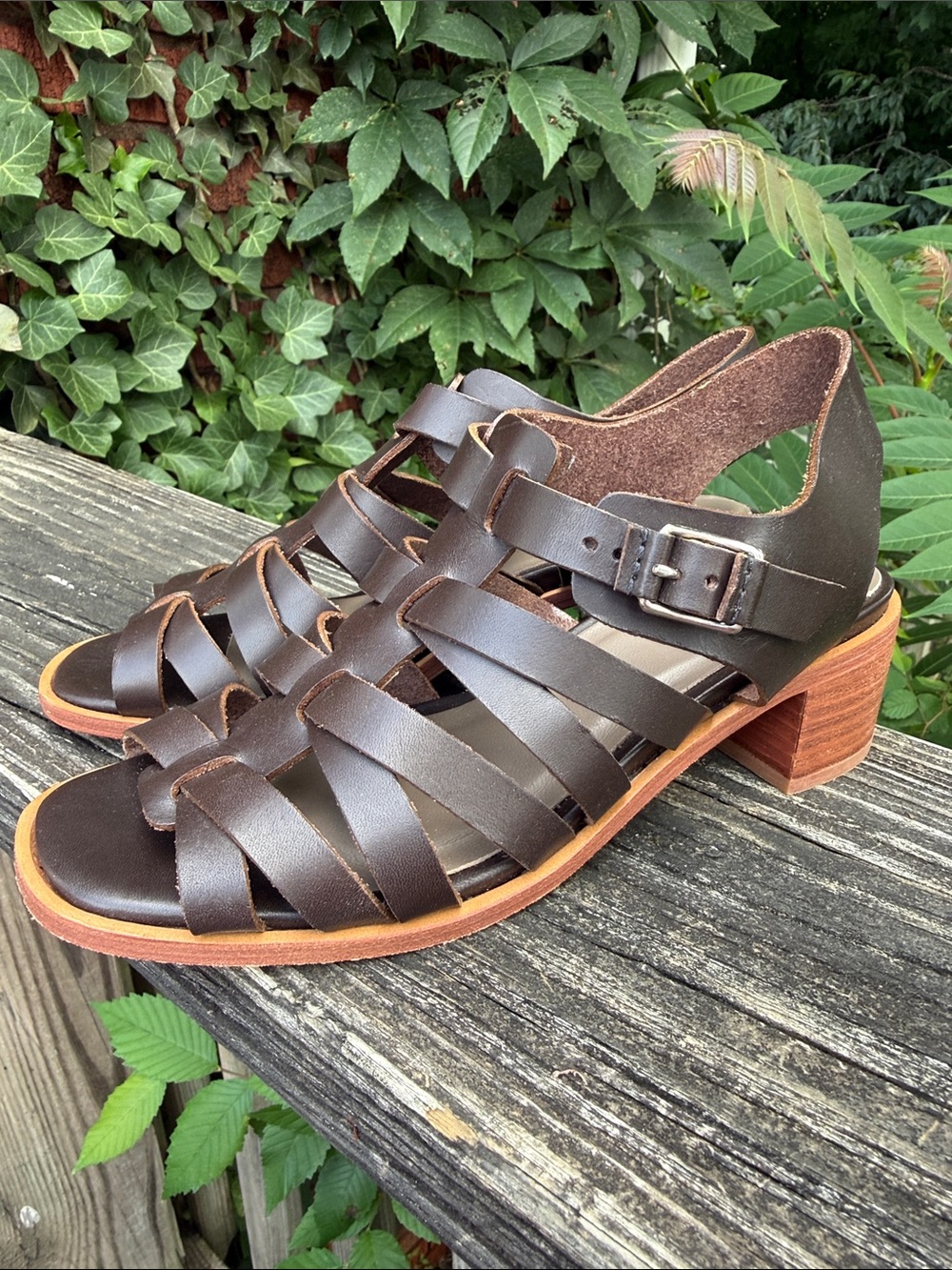 Wilder Clover Fisherman Sandals Women’s 6 Vachetta Leather